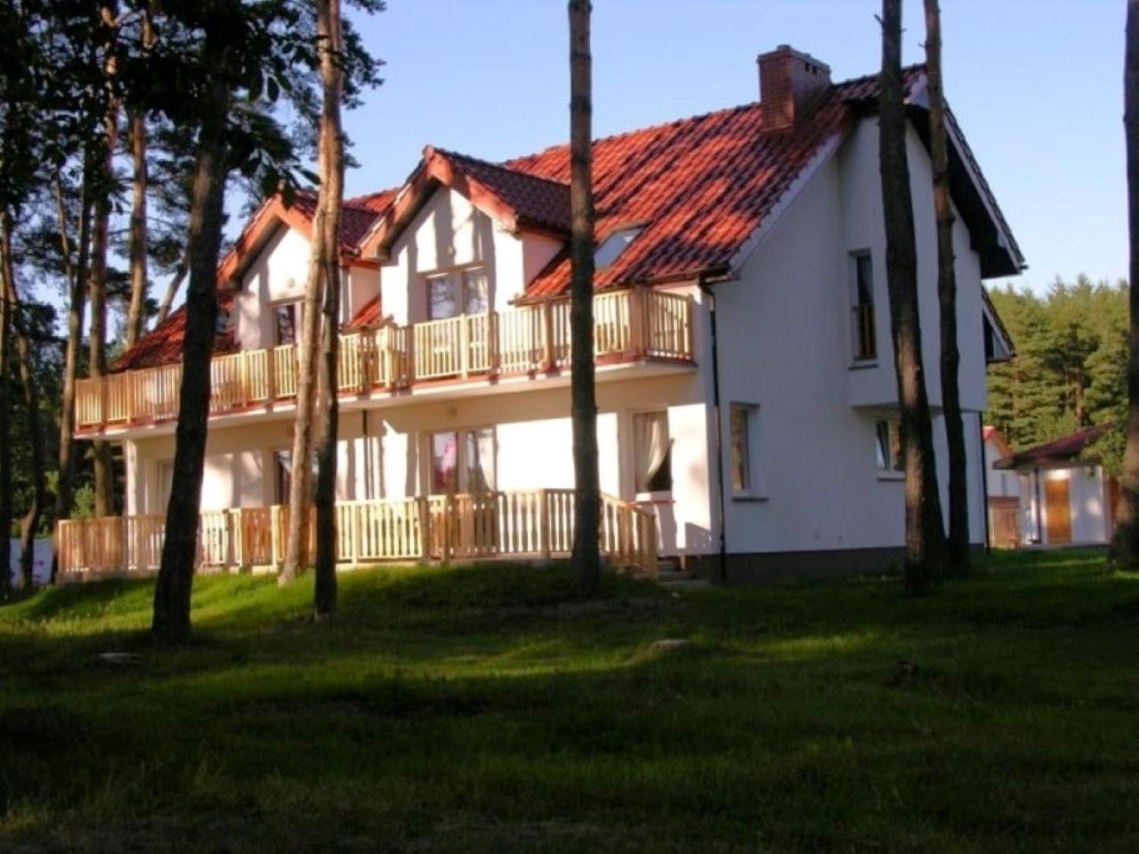 Osrodek Nad Jeziorem - Radew Rosnowo Exterior photo